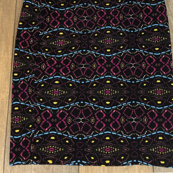 LULAROE CASSIE SIZE S‎ (NWT) - Picture 2 of 2